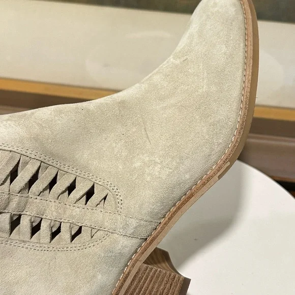 🌸PAUL GREEN🌸 Vienna Chelsea Boot Biscuit Soft Suede Size: 5UK